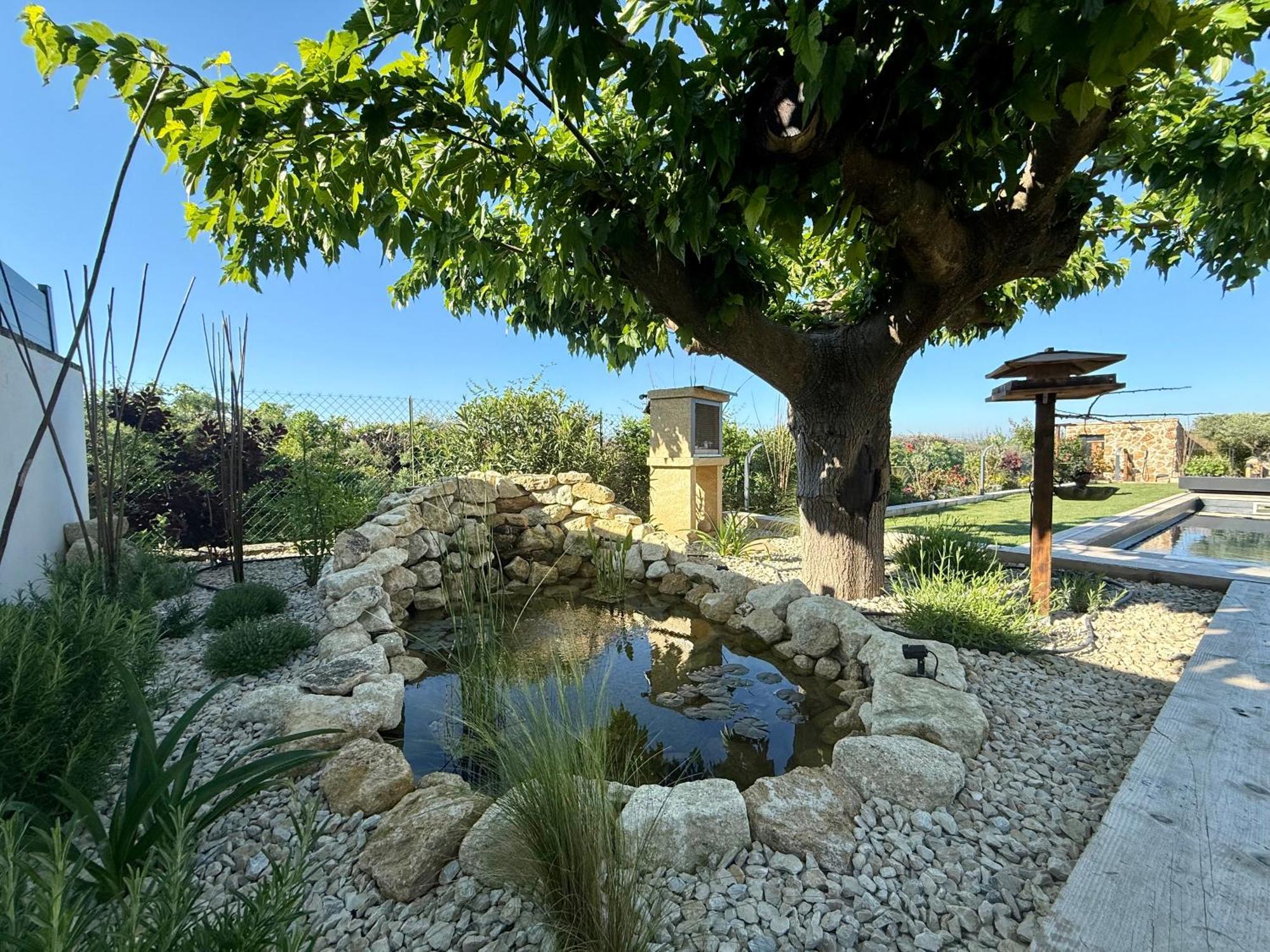 Une Nuit En Luberon Puyvert Esterno foto
